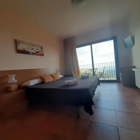Cor De Prades Hotel Mont-ral