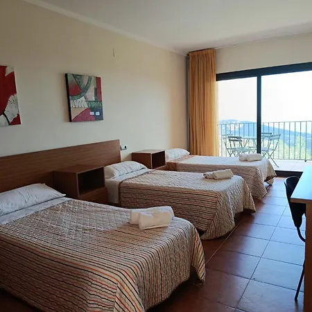 Cor De Prades Hotel